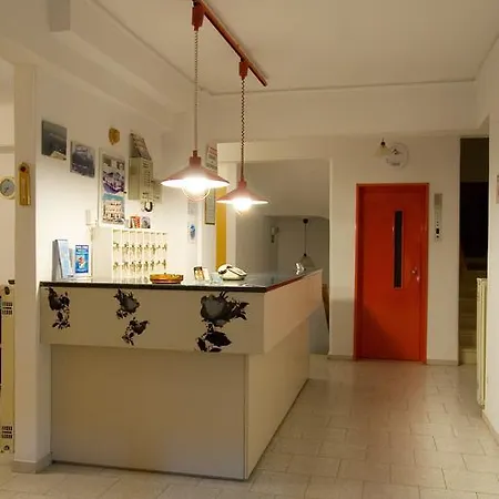 Отель Aidipsos